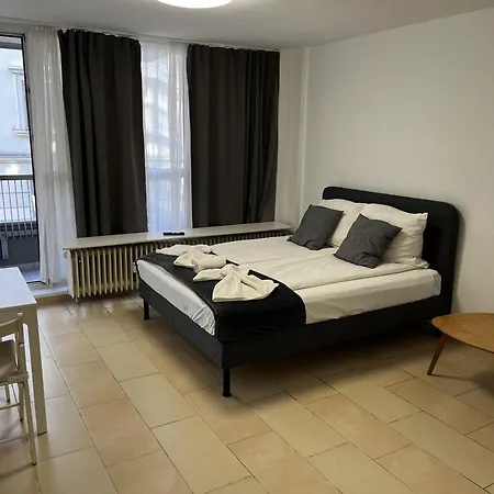 Stylish Apartment In Friesenplatz, Heart Of Cologne Exterior photo