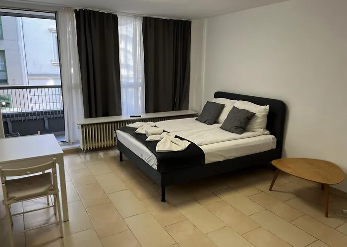 Stylish Apartment In Friesenplatz, Heart Of Cologne