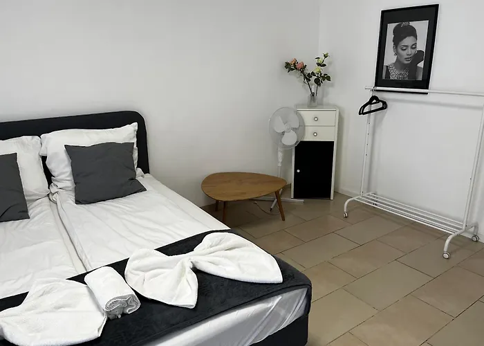 Stylish Apartment In Friesenplatz, Heart Of Cologne