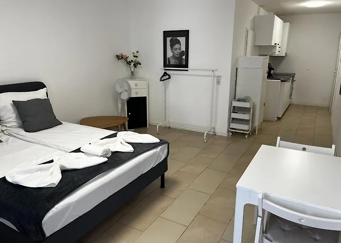 Stylish Apartment In Friesenplatz, Heart Of Cologne