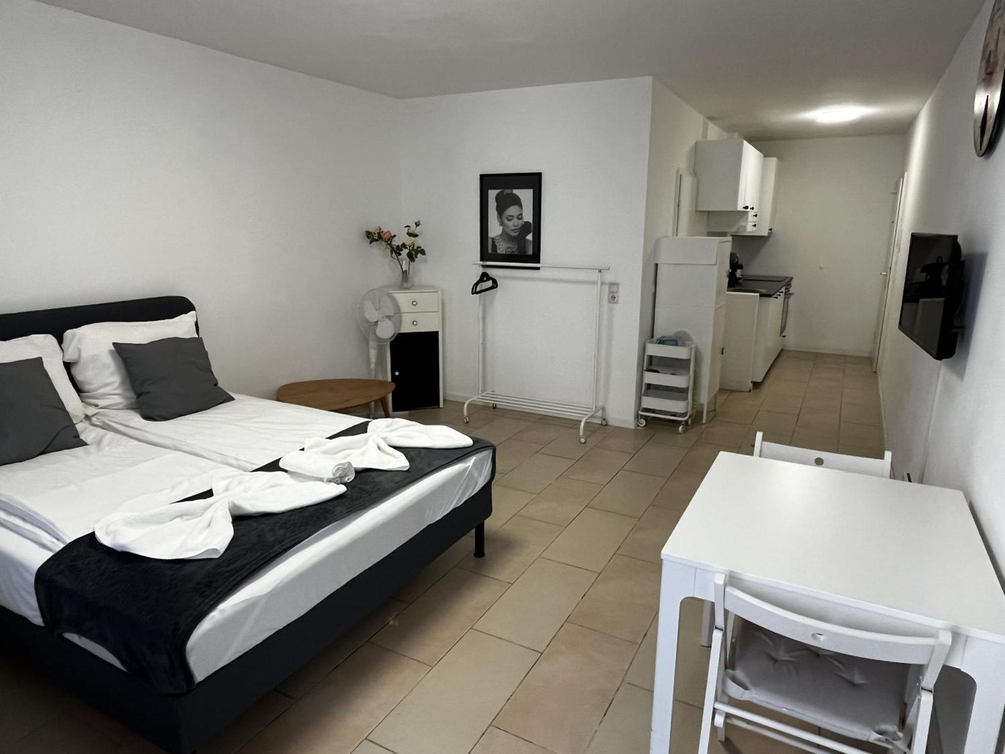 Apartment Stylish In Friesenplatz, Heart Of Köln